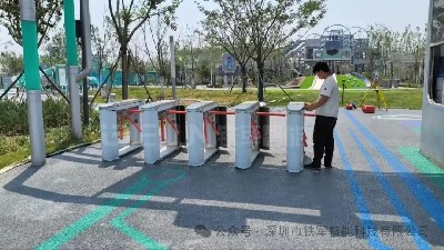 景區(qū)人行通道閘的閘門有哪幾種材質(zhì)可以選？